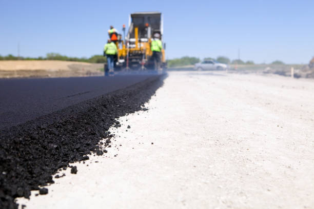 Best Best Driveway Pavers  in Muscatine, IA